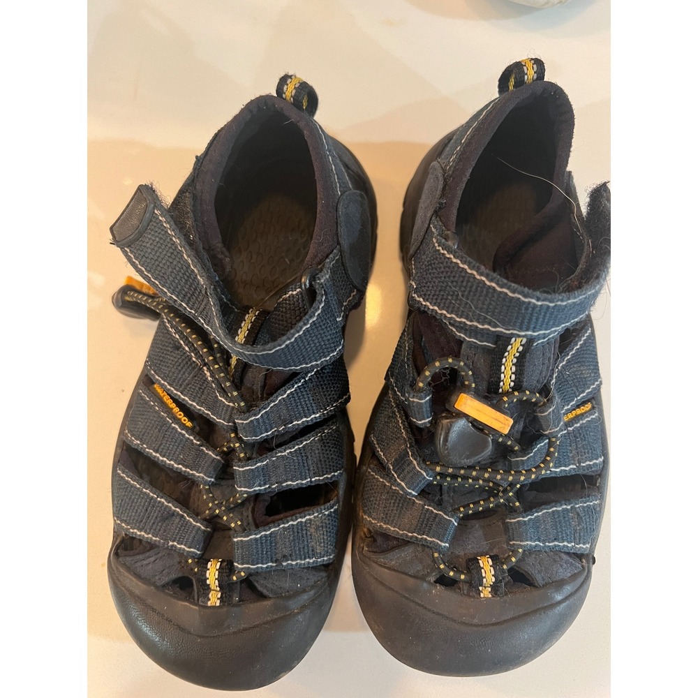 KEEN Newport H2 Kids Waterproof Sandals Black Yellow Size 13 Outdoor Hiking